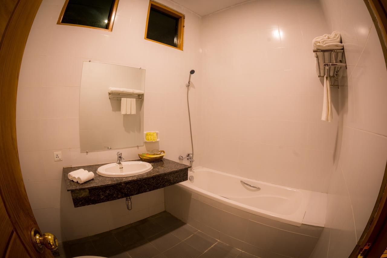 Westay @ Bagan Lotus Hotel Exterior foto
